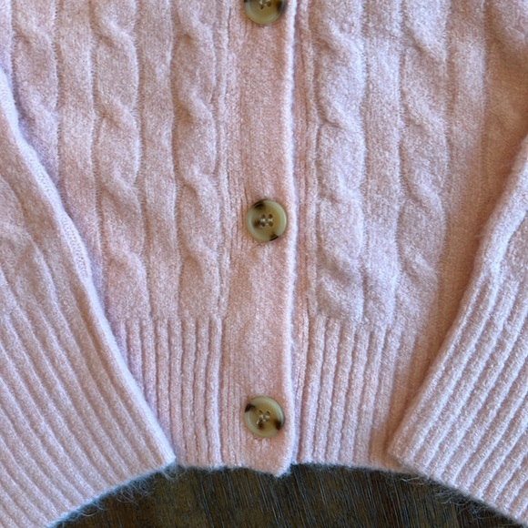 J Crew cable-knit cardigan sweater in extra-soft yarn. Size L, Light Pink, NWT - Picture 3 of 10